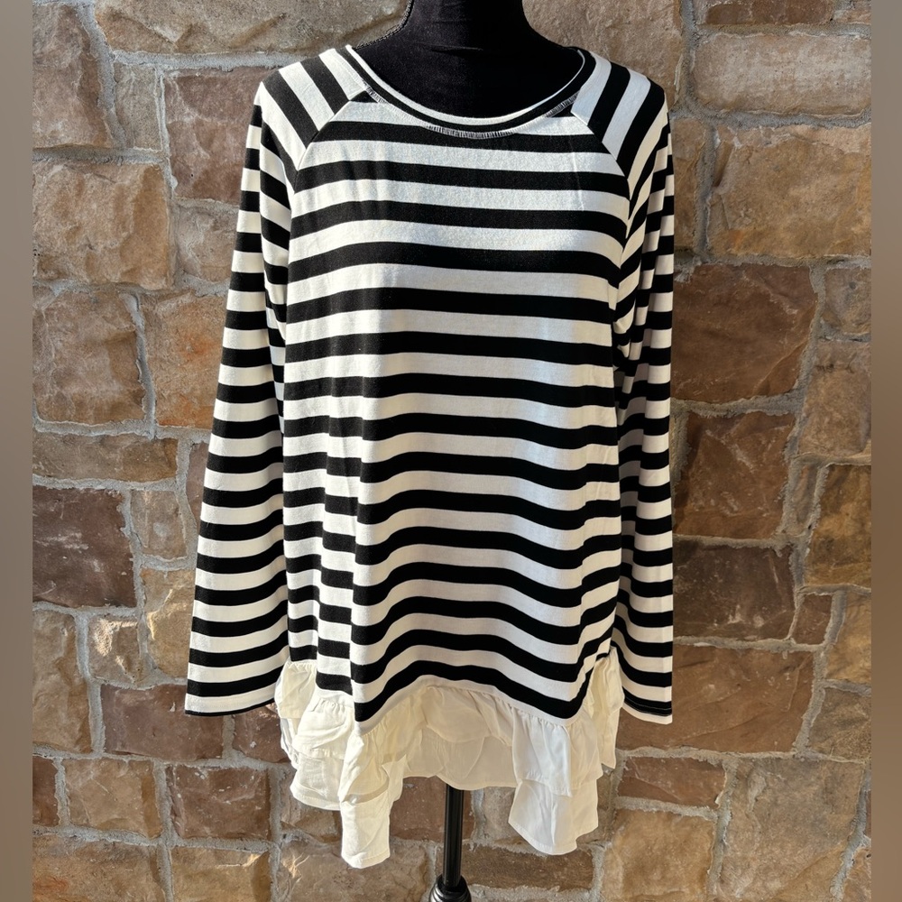 New Jodiful Black & White Stripe Long Sleeve Top with Tiered Ruffle Hem Size L
